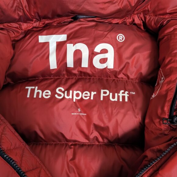 🔥Bargain! Aritzia TNA The Super Puff (Maroon/Red) Size S | AS IS Needs Cleaning - Picture 9 of 12